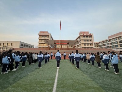 【全环境立德树人】不忘历史 不负未来—衡德中学举行主题升旗仪式