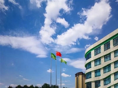 【全环境立德树人】启航新学期 逐梦向未来——德州衡德中学2025年春季“开学课”?